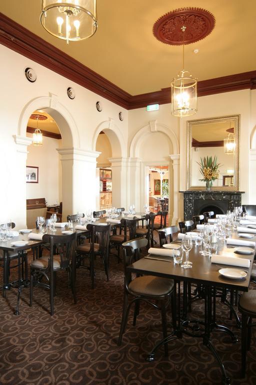אדלייד Largs Pier Hotel מראה חיצוני תמונה