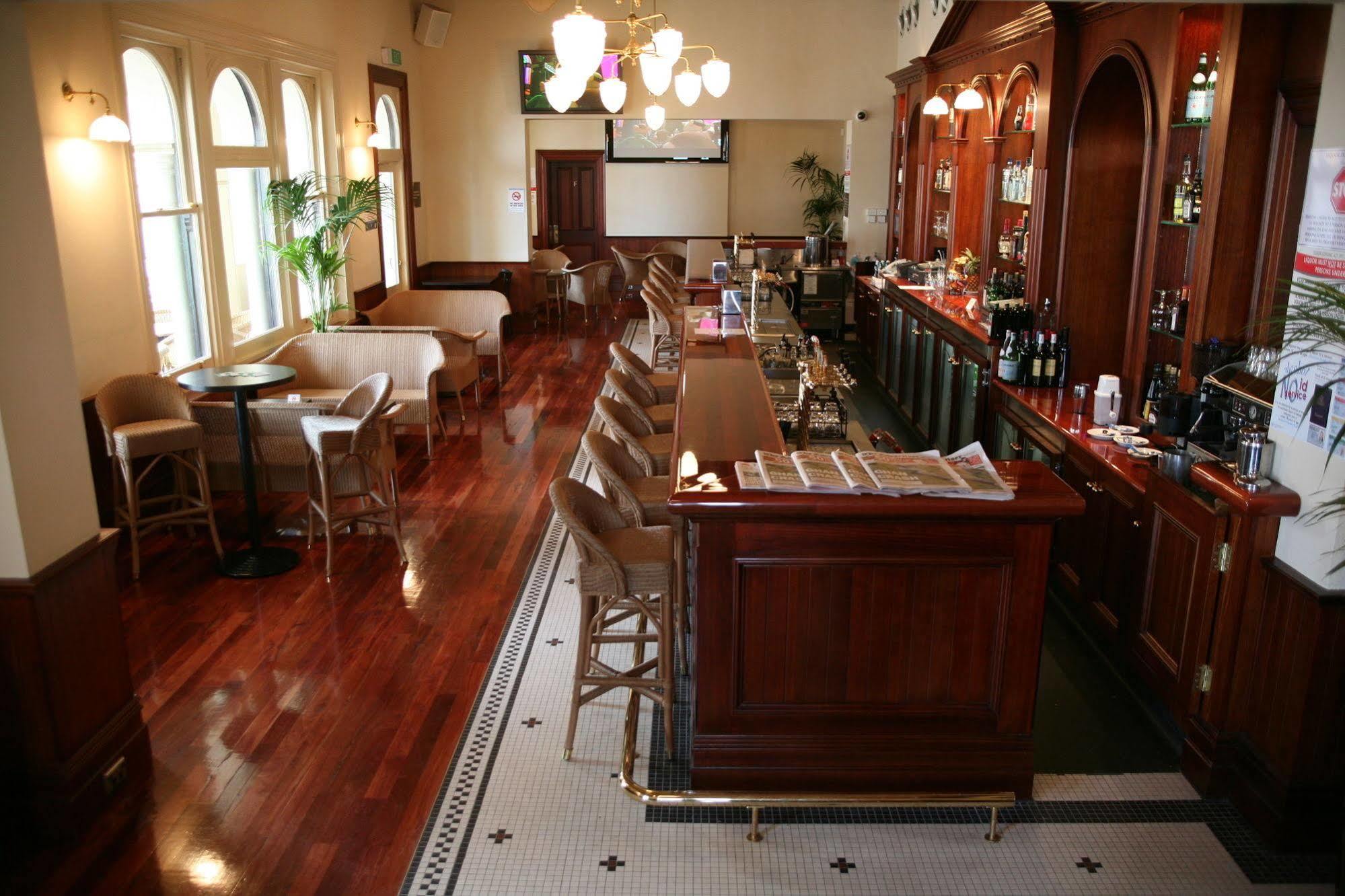 אדלייד Largs Pier Hotel מראה חיצוני תמונה