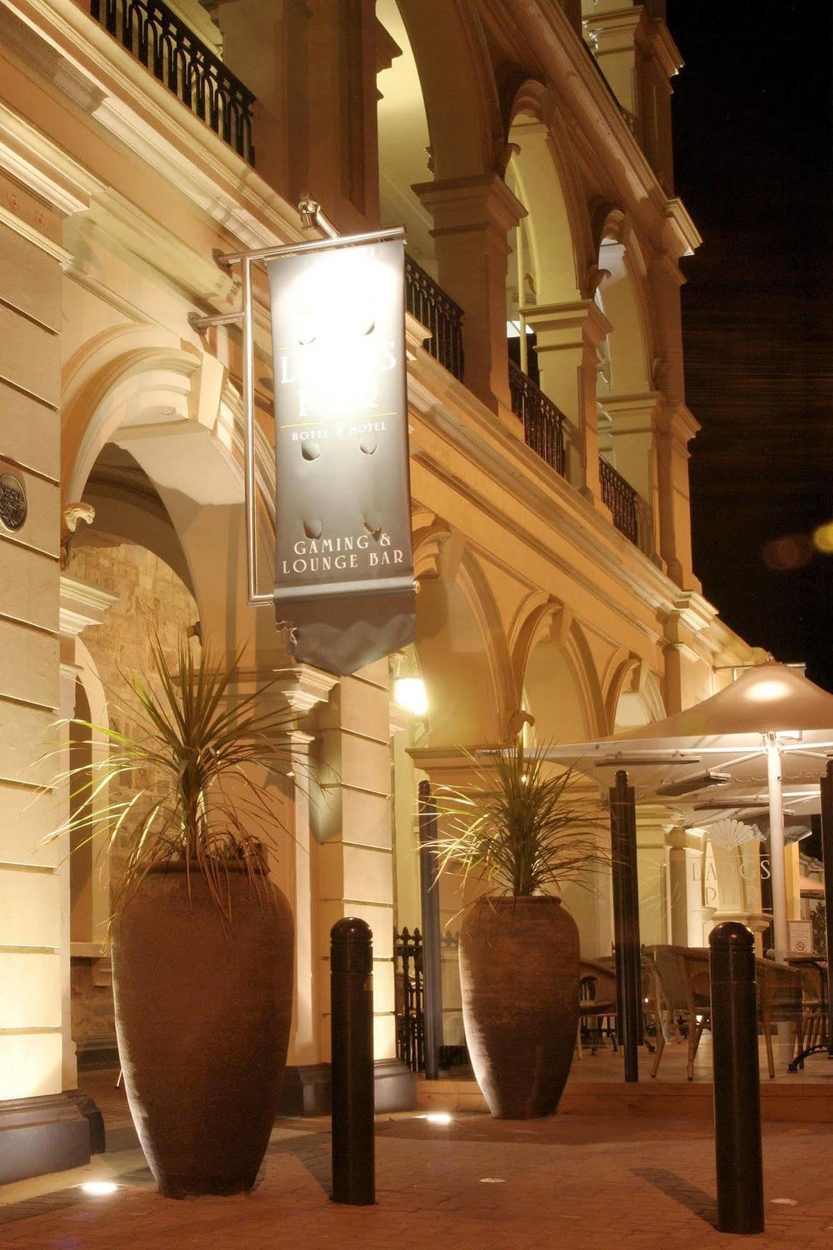 אדלייד Largs Pier Hotel מראה חיצוני תמונה