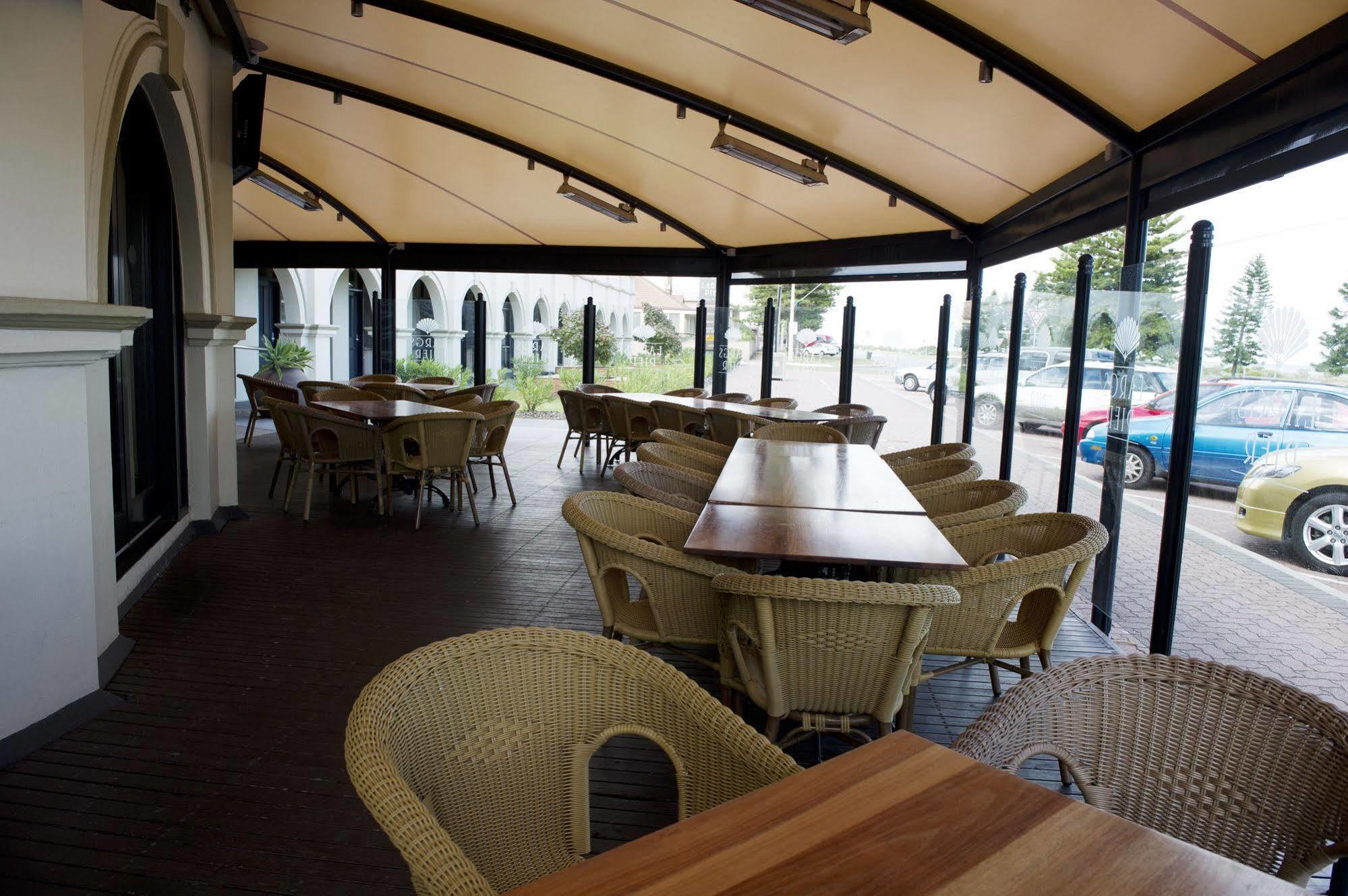 אדלייד Largs Pier Hotel מראה חיצוני תמונה
